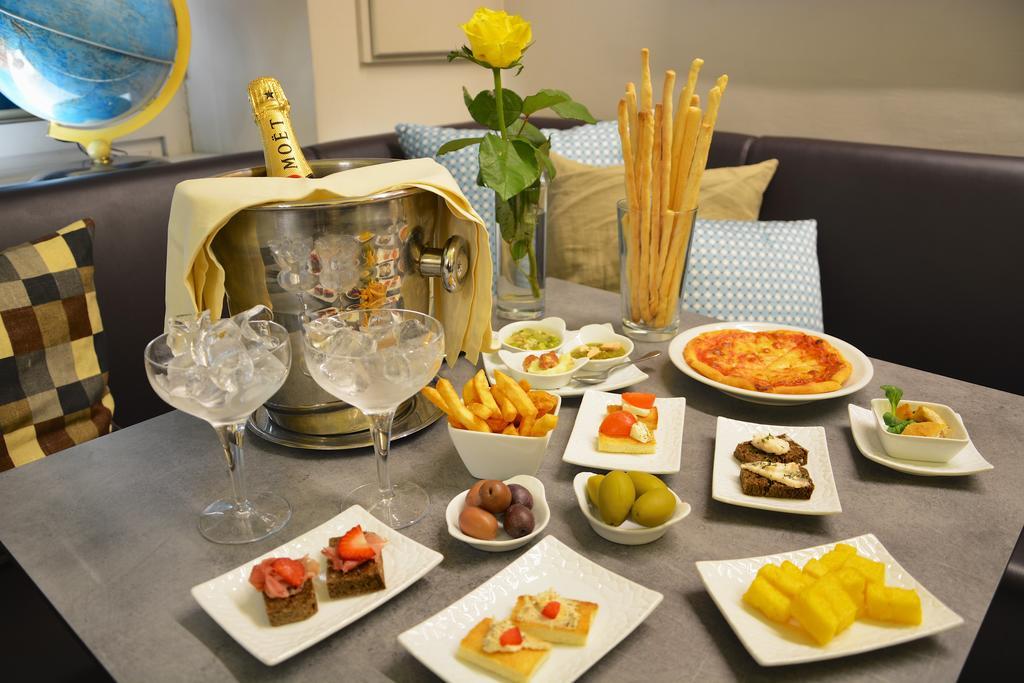 Maison B Bed & Breakfast Торино Екстериор снимка