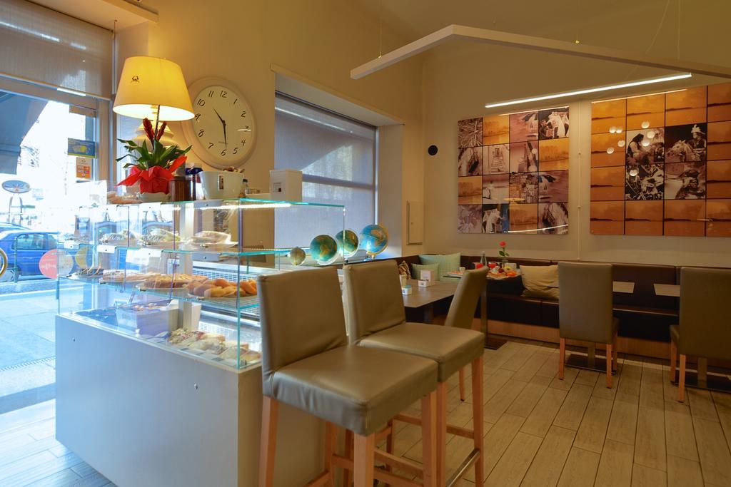 Maison B Bed & Breakfast Торино Екстериор снимка